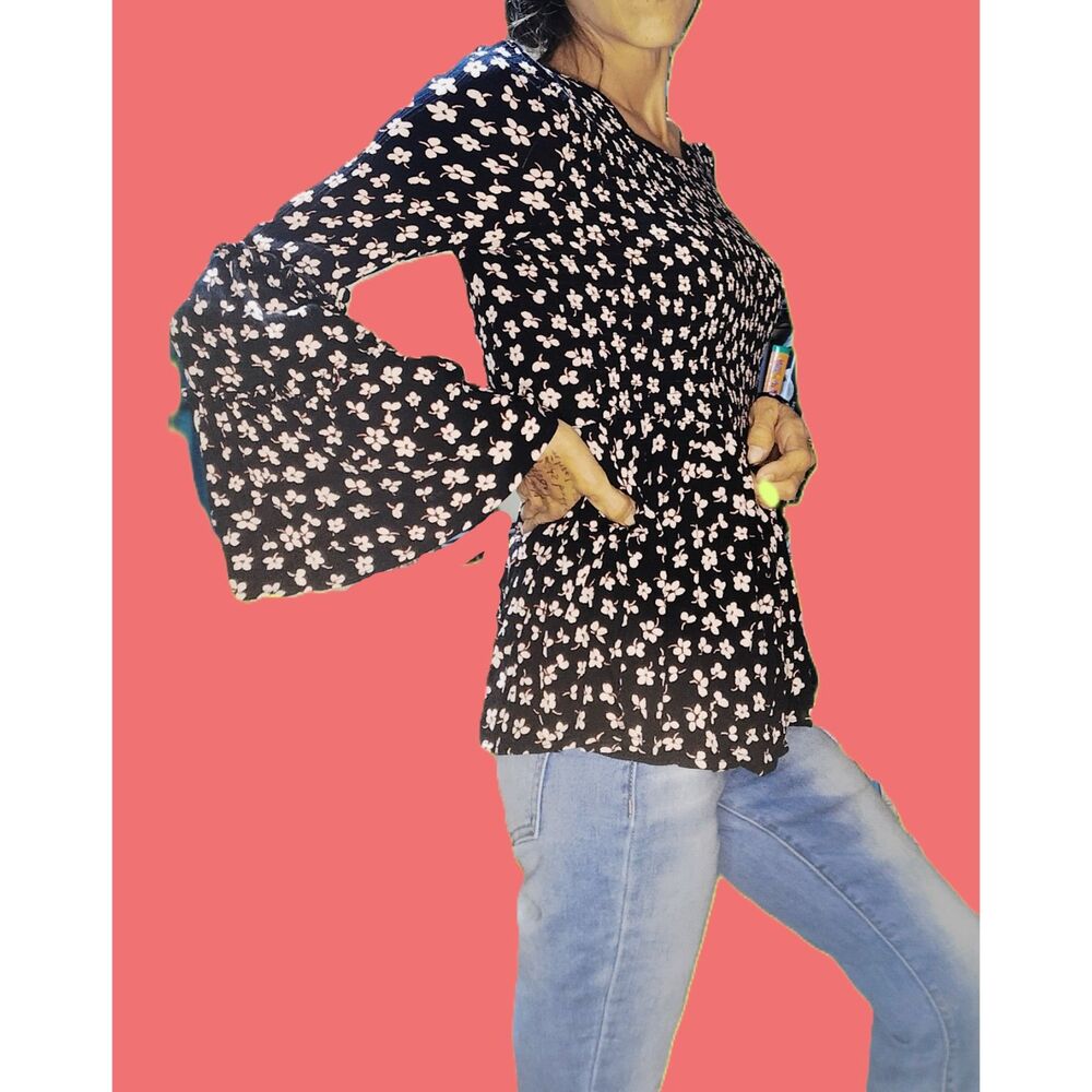 Black Floral Babydoll Flare Top ~ Smocked Bodice w/ Bell Sleeves ~ Small